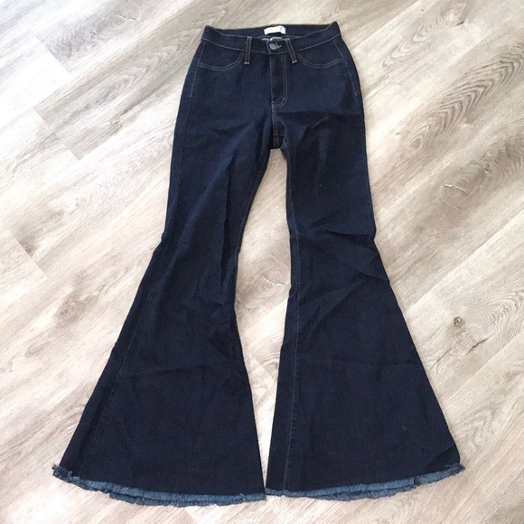 Judy Blue Bell Bottom Super Flare Dark Wash Jeans - Picture 1 of 5
